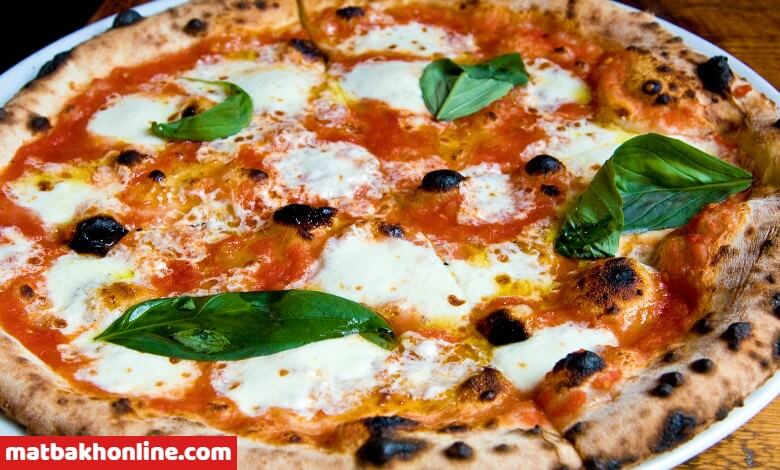 طريقة عمل البيتزا الإيطالي 4