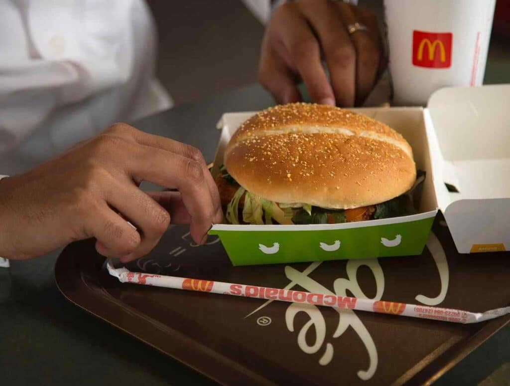منيو العروض الترويجية من ماكدونالدز السعودية | قائمة منيو وأسعار ماك (ماكدونالدز) في السعودية