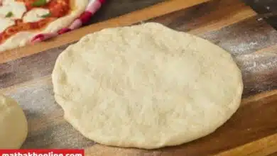 طريقة عمل عجينة البيتزا بالمقادير بأنواعها المختلفة زي المطاعم في المنزل