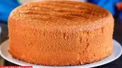 طريقة عمل الكيكة الهشة باللبن سريعة وسهلة في المنزل